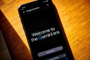 Apple partners with Google Gemini to upgrade Siri with AI